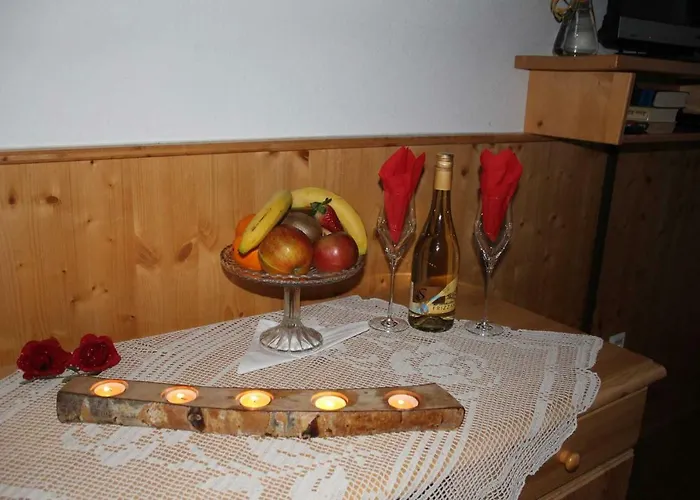 بيت خشبي Weingut Schatz Heimschuh